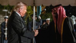 Ο Ντόναλντ Τραμπ και ο πρίγκιπας Μπιν Σάλμαν