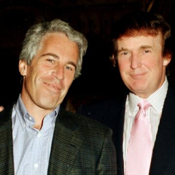 Ο Ντόναλντ Τραμπ και Τζέφρι Επστάιν