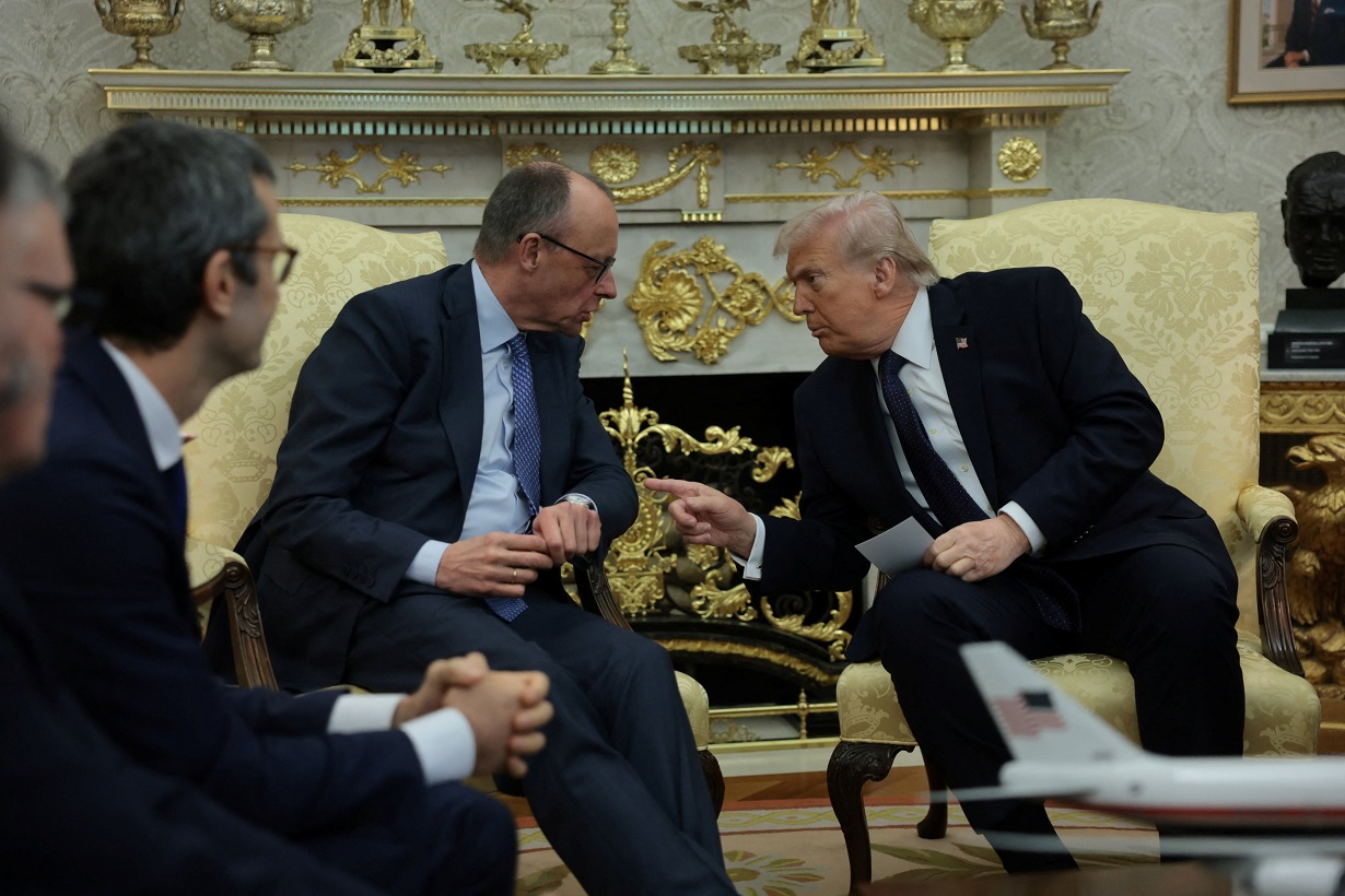 Τραμπ και Μερτς