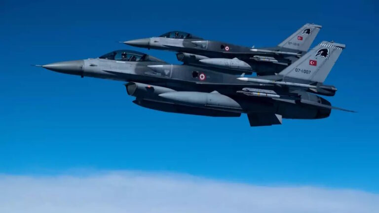 Τουρκικά μαχητικά αεροσκάφη F-16