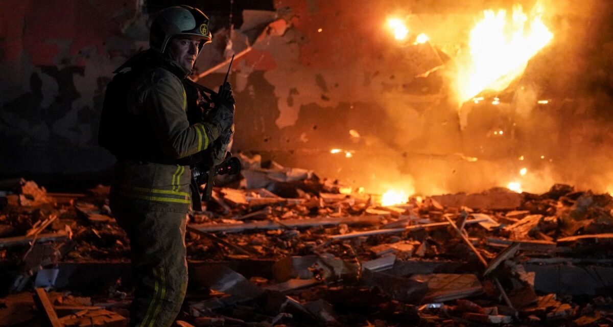 Φωτιά σε πολυκατοικία στη Ζαπορίζια της Ουκρανίας