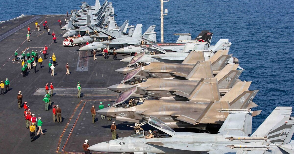 ΗΠΑ: Ο στρατός ετοιμάζεται να κάνει ρεσάλτο σε πλοία που συνδέονται με το Ιράν, λένε αξιωματούχοι στην WSJ