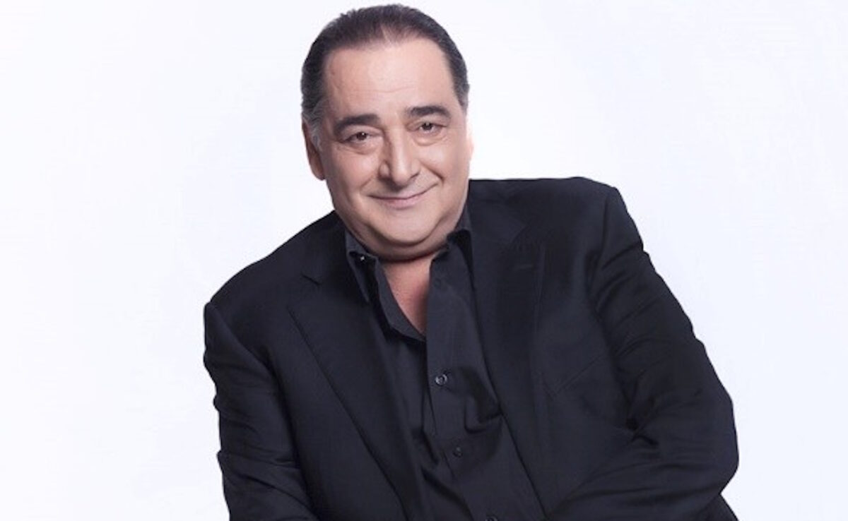 Βασίλης Καρράς