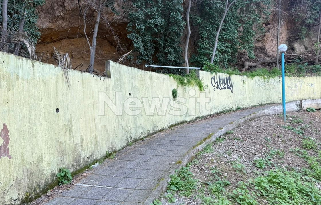 Αποκλεισμένο το σημείο που βρέθηκε το παιδί τραυματισμένο
