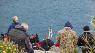 Έρευνες για τον δύτη στη Βουλιαγμένη