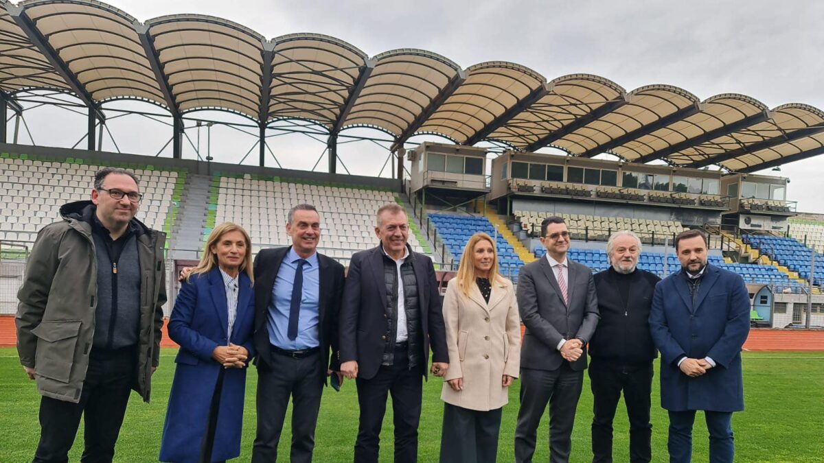 Βρούτσης και Κομπότης