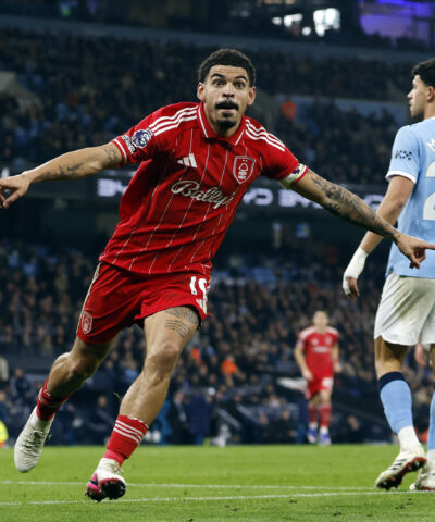 Ο Γκιμπς Γουάιτ