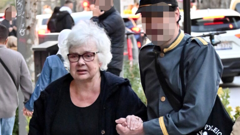 Ξένια Καλογεροπούλου