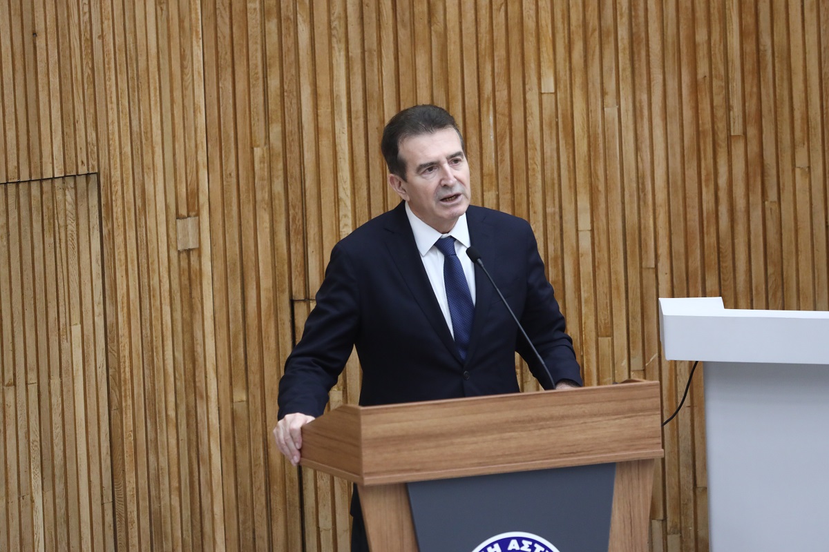 Μιχάλης Χρυσοχοΐδης