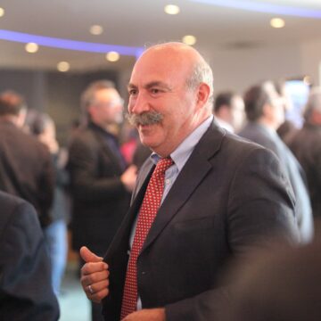 O Χρήστος Μαυρίκης