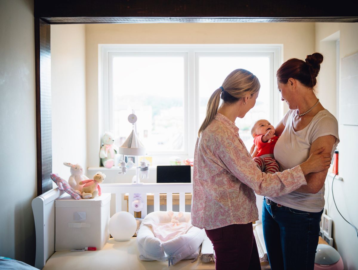 Ομόφυλο ζευγάρι με παιδί