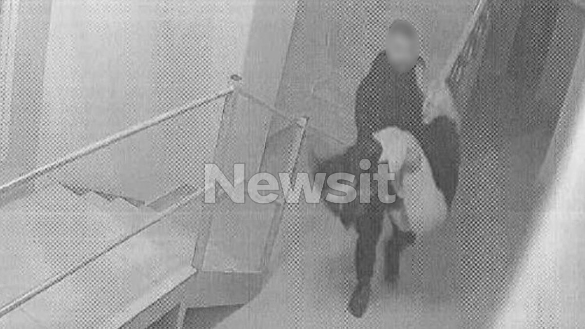 Κεφαλονιά: Καρέ καρέ η μεταφορά της Μυρτούς από το ξενοδοχείο – Οι κυνικές δηλώσεις πως την βρήκαν τυχαία και ότι δεν την γνώριζαν