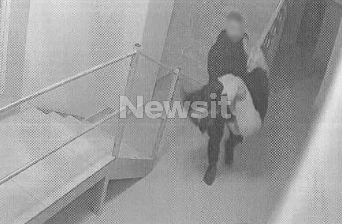 Κεφαλονιά: Καρέ καρέ η μεταφορά της Μυρτούς από το ξενοδοχείο – Οι κυνικές δηλώσεις πως την βρήκαν τυχαία και ότι δεν την γνώριζαν