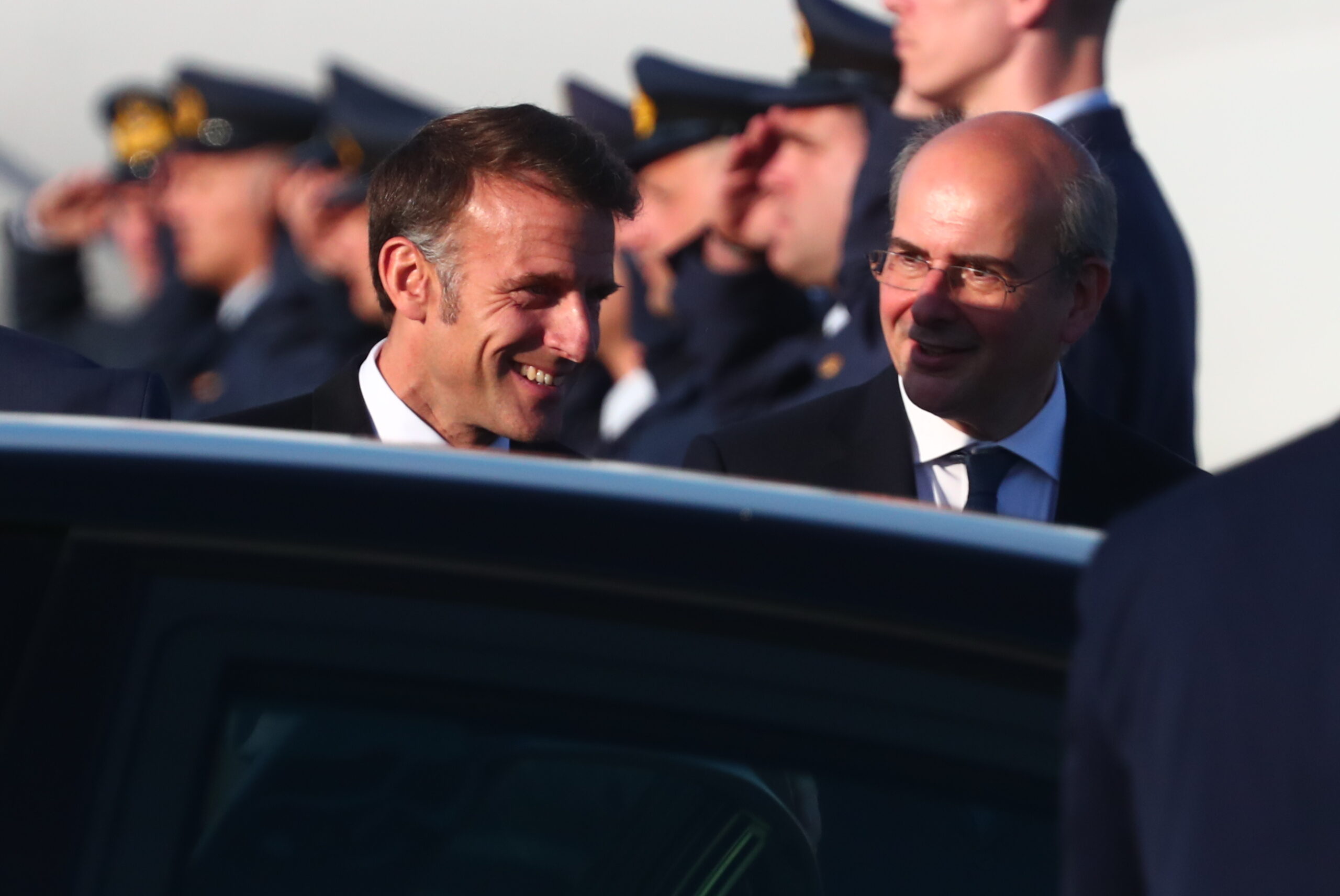 Άφιξη του Προέδρου της Γαλλίας Emmanuel Macron, στον Διεθνή Αερολιμένα Αθηνών 