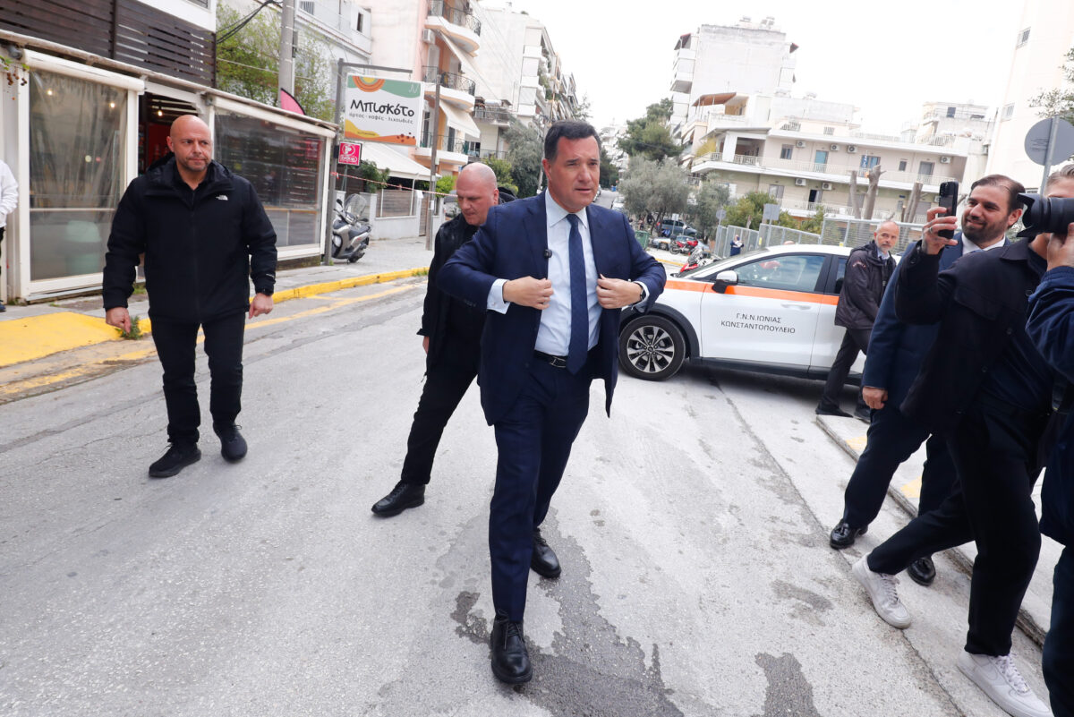 Γεωργιάδης για τον θάνατο της 19χρονης στην Κεφαλονιά: Διαψεύδω μετά βδελυγμίας ότι οι γιατροί δεν ήταν στη θέση τους, καταθέτω μήνυση σε χρήστη του TikTok που είπε ότι τη «δολοφονήσαμε»