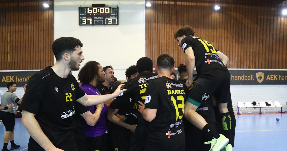 ΑΕΚ – ΠΑΟΚ 37-31: Η Ένωση του χάλασε τα γενέθλια και έκανε πρώτο βήμα για τους τελικούς της Handball Premier