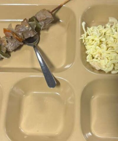 Δίσκος με φαγητό