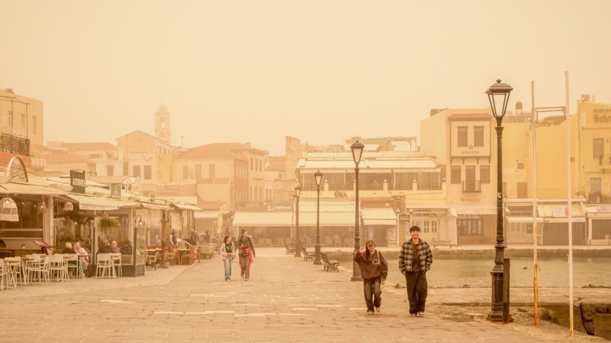 Καιρός: Ήπιο και με διάρκεια, το νέο επεισόδιο μεταφοράς αφρικανικής σκόνης