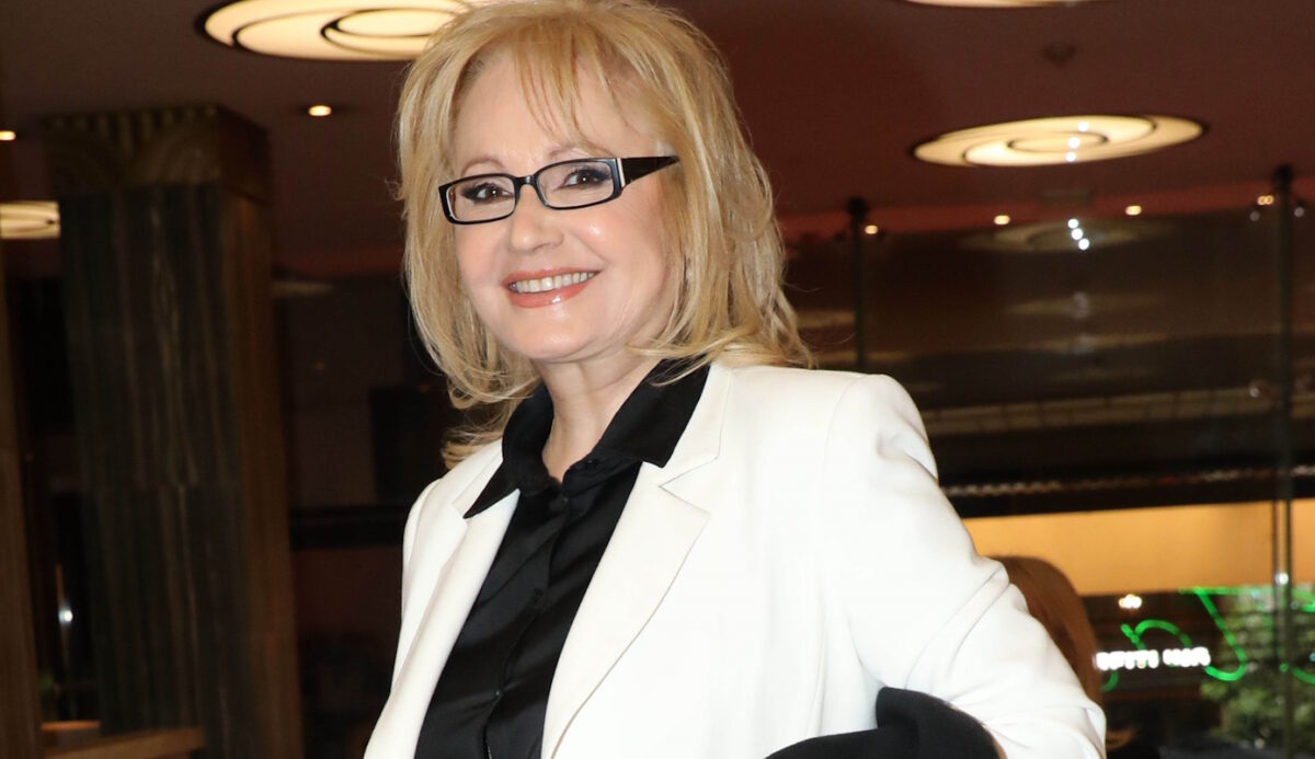 Αγγελική Νικολούλη: Υπάρχουν συζητήσεις για να μεταφερθούν κάποια από τα βιβλία μου στην τηλεόραση