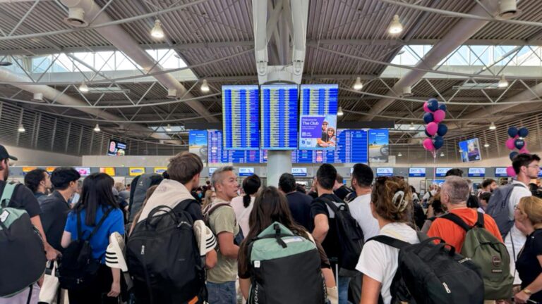 Τουρίστες στο Ελ Βενιζέλος