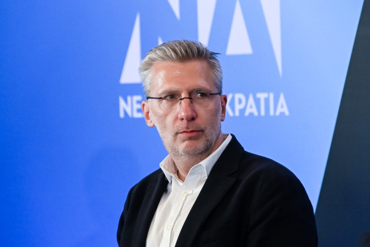 Απάντηση Σκέρτσου στους «5»: «Δεν είμαστε εσωτερικά αντίπαλοι, ο εχθρός είναι έξω»