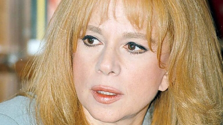 Αλίκη Βουγιουκλάκη