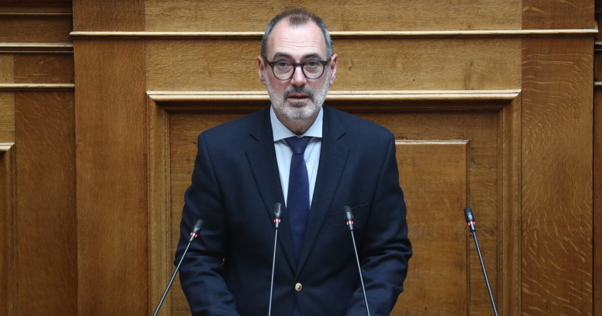 Ο Ανδρέας Κατσανιώτης για την επιστολή των «5»: «Δεν είμαστε αντάρτες, βαθύτατα αθηνοκεντρικό το επιτελικό κράτος»