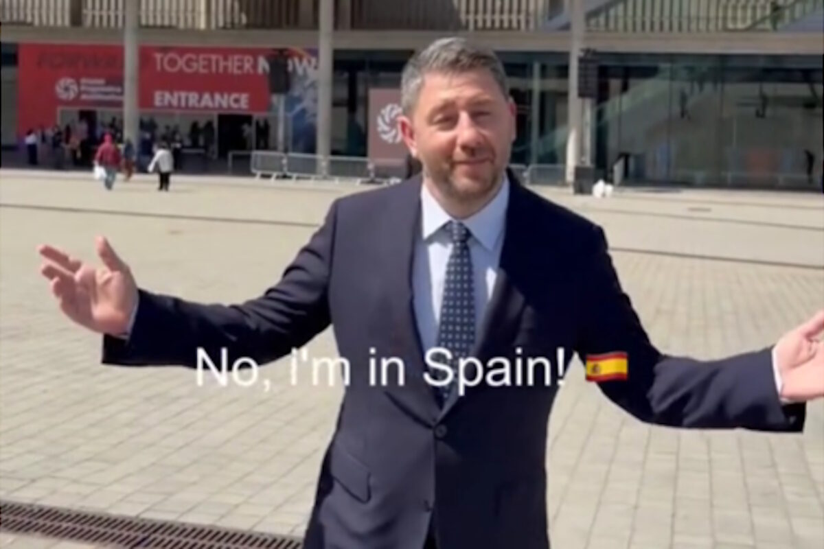 Το χιουμοριστικό βίντεο Ανδρουλάκη για την παρουσία του στην Παγκόσμια Προοδευτική Κινητοποίηση - «Πρόεδρε, are you in pain»