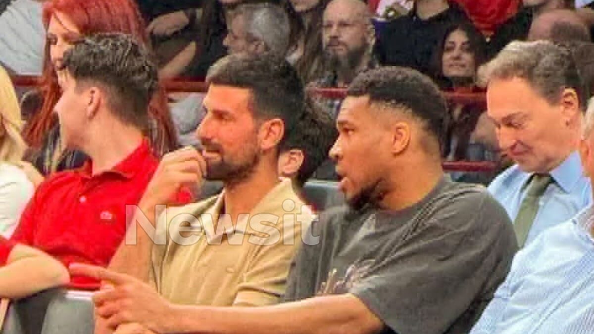 Ο Αντετοκούνμπο με τον Τζόκοβιτς