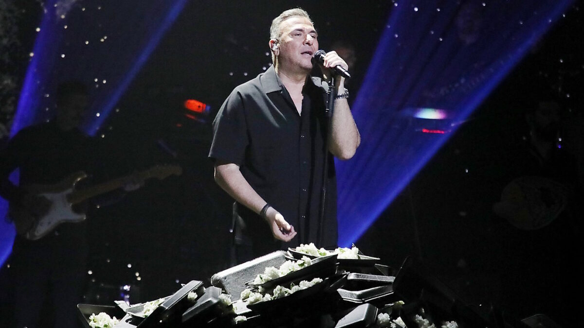 Αντώνης Ρέμος