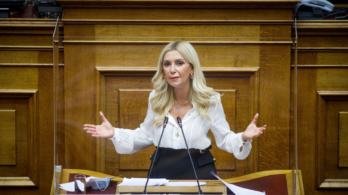 H Φωτεινή Αραμπατζή