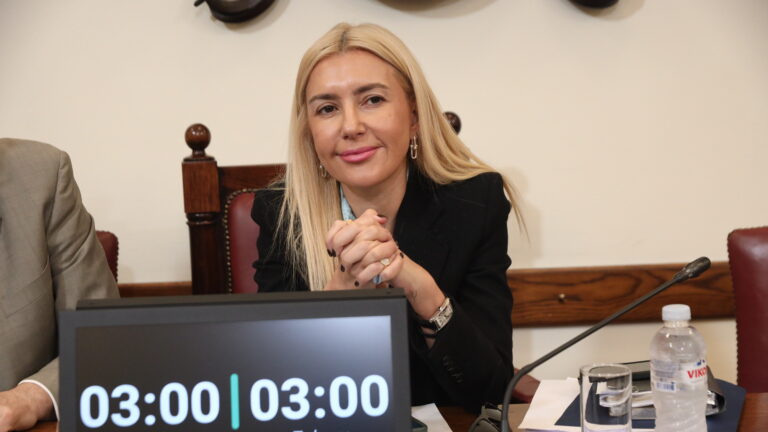 H Φωτεινή Αραμπατζή