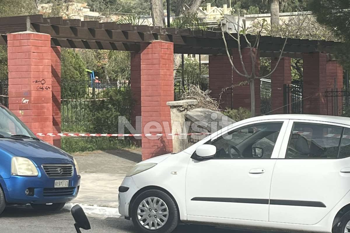 στην κεντρική πλατεία του Αργοστολίου