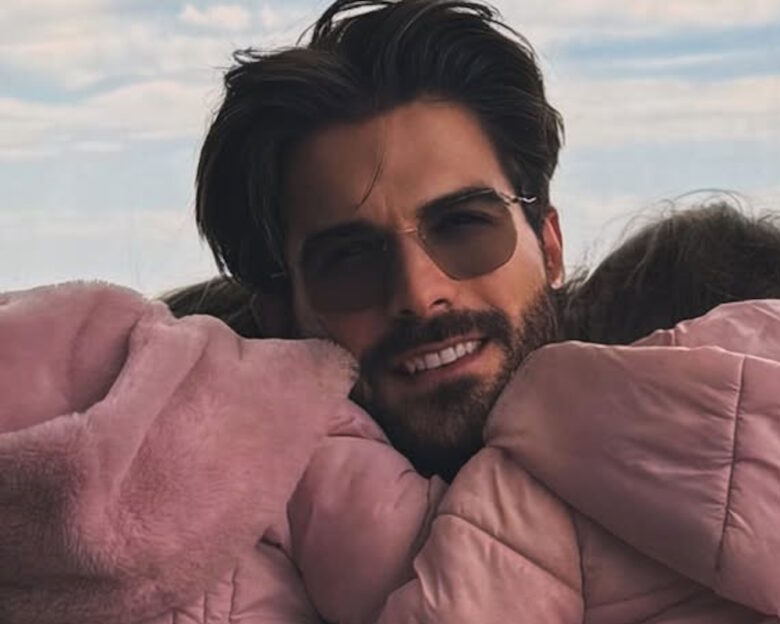 Άρης Μουγκοπέτρος