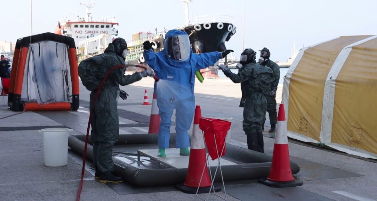 «Τροία 2026»: Eντυπωσιακή άσκηση, με τρομακτικό σενάριο χημικής απειλής στο Λιμάνι της Πάτρας