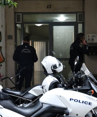 Θρίλερ με νεκρή γυναίκα στο κέντρο της Αθήνας