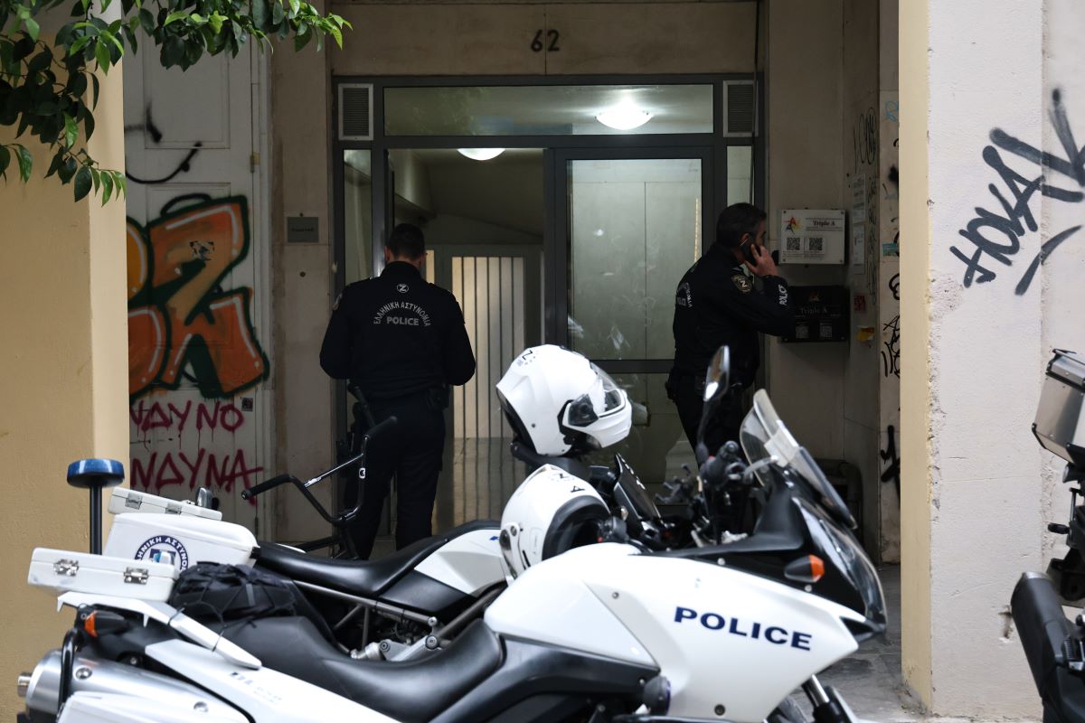 Θρίλερ με νεκρή γυναίκα στο κέντρο της Αθήνας