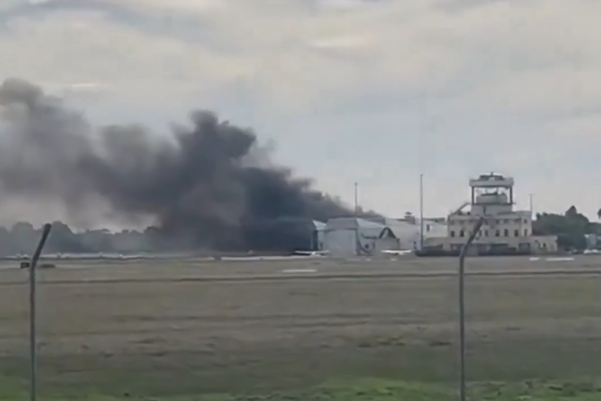 Αυστραλία: Δύο νεκροί από συντριβή μικρού αεροπλάνου στην Αδελαΐδα - Έπεσε πάνω σε υπόστεγο αεροδρομίου