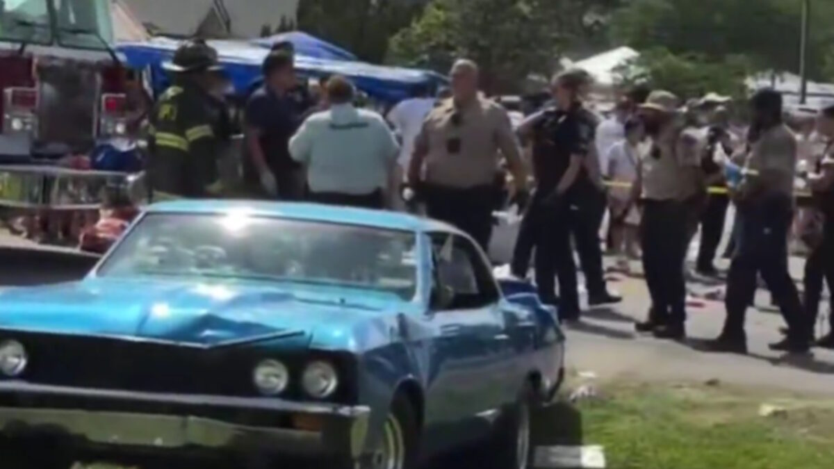 Το αυτοκίνητο που παρέσυρε το πλήθος