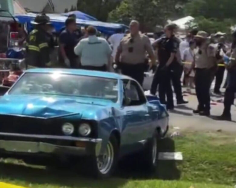 Το αυτοκίνητο που παρέσυρε το πλήθος