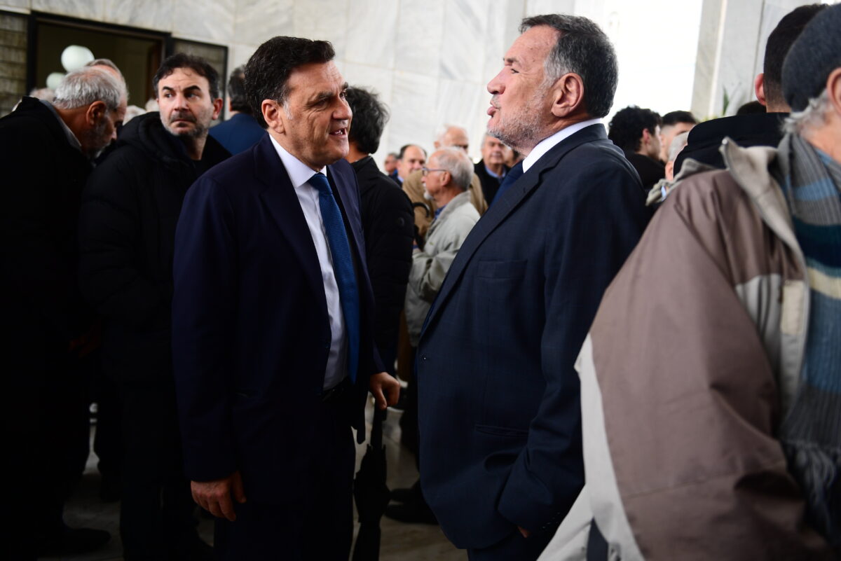 ΕΙΚΟΝΕΣ ΑΠΟ ΤΗΝ ΚΗΔΕΙΑ ΤΟΥ ΒΑΣΙΛΗ ΓΚΟΥΜΑ.(ΔΗΜΗΤΡΗΣ ΜΠΙΡΝΤΑΧΑΣ