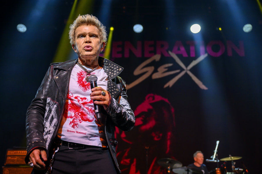 epa10730710 British singer Billy Idol, frontman of Generation Sex, performs on the Auditorium Stravinski stage during the 57th Montreux Jazz Festival (MJF), in Montreux, Switzerland, 06 July 2023. The festival runs from 30 June to 15 July and features over 400 concerts. EPA/LAURENT GILLIERON EDITORIAL USE ONLY/NO SALES