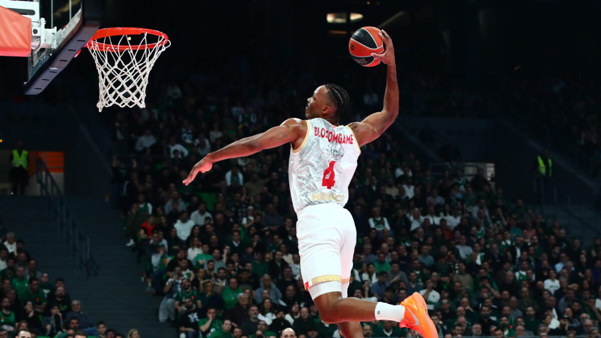 O Τζαρόν Μπλόσομγκεϊμ