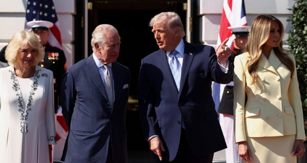 Λευκός Οίκος: Η ιστορική καρφίτσα Cartier της Ελισάβετ Β', που φόρεσε η βασίλισσα Καμίλα και έκλεψε τις εντυπώσεις