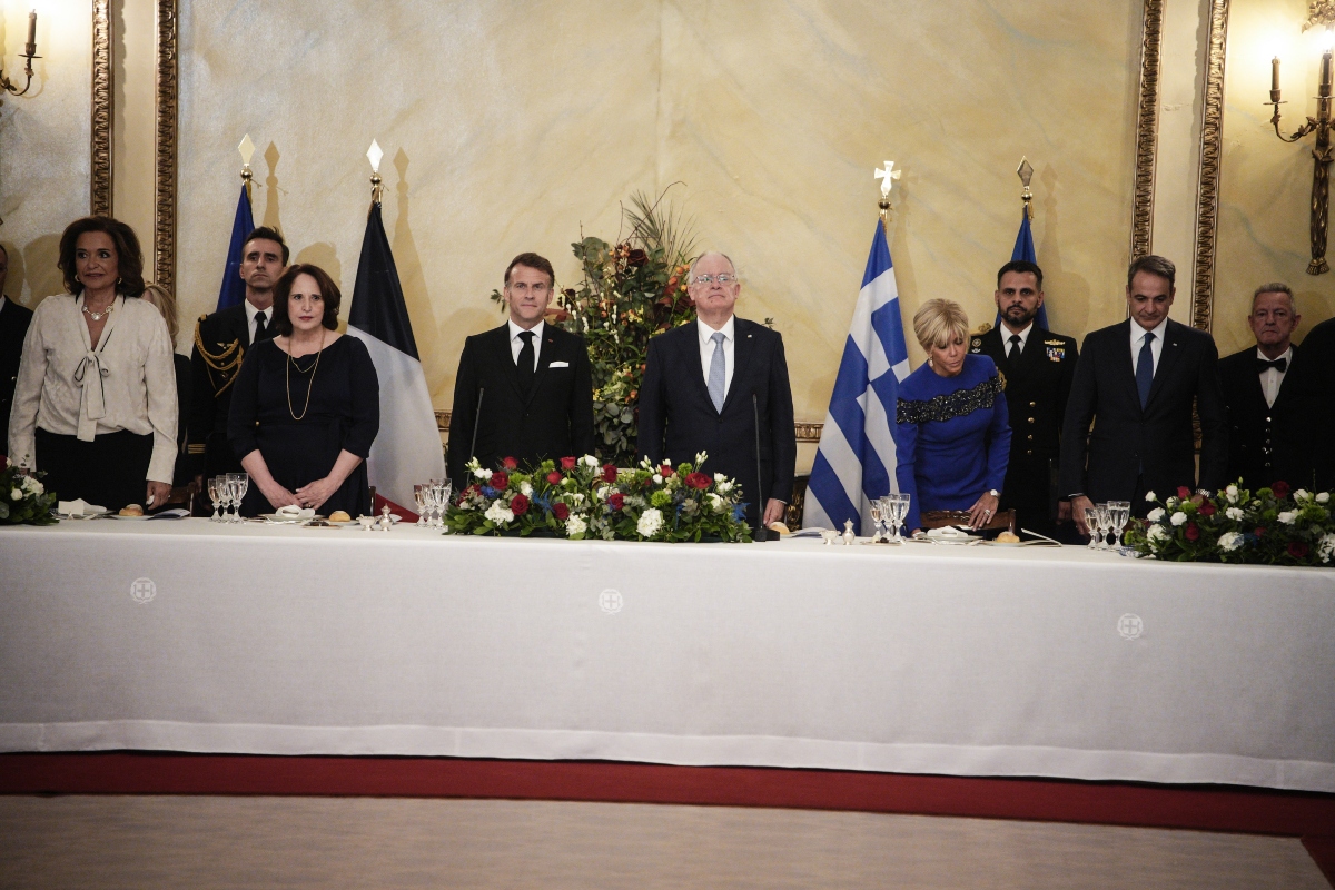 Δείπνο για Μακρόν