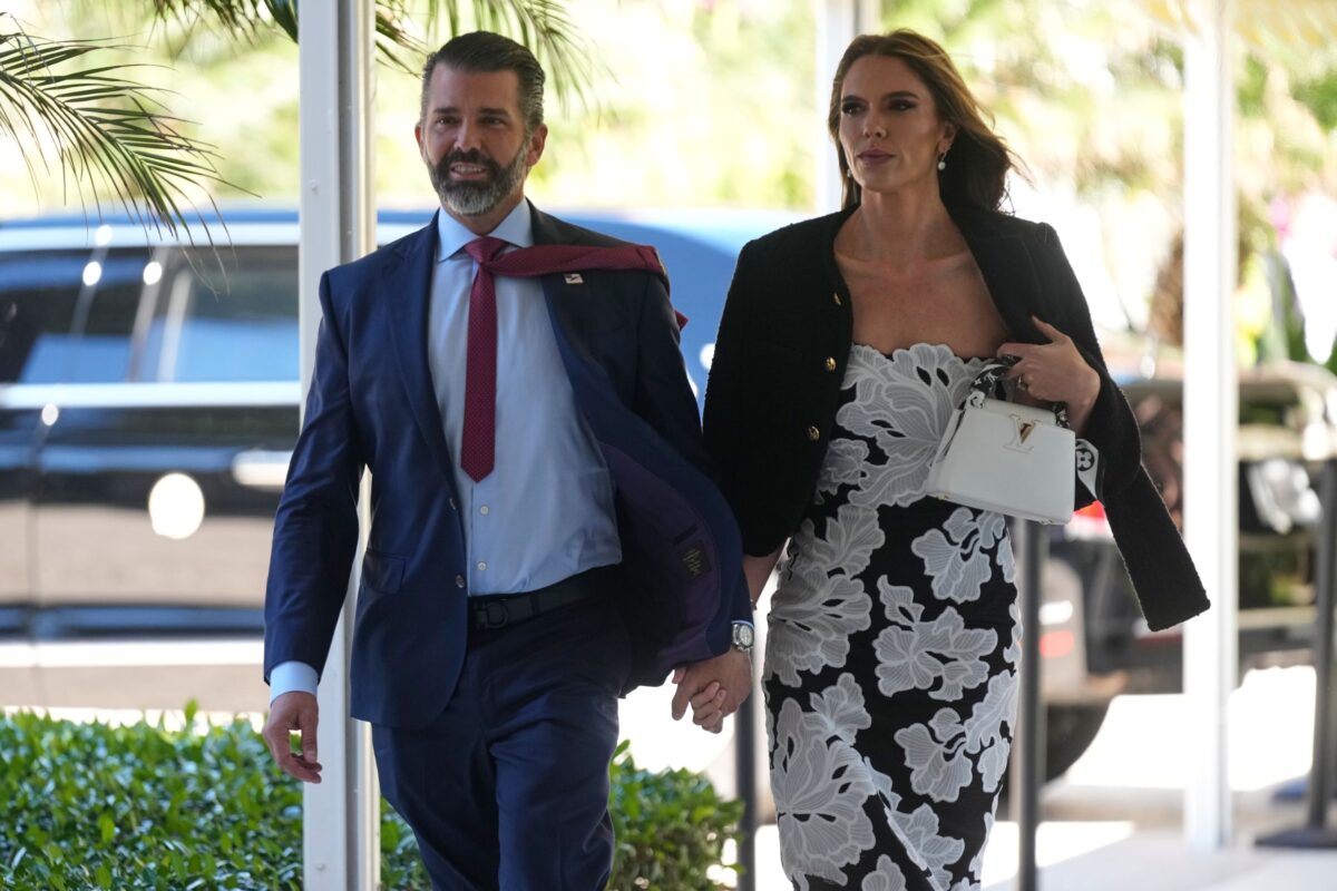 Στον «πάγο» ο γάμος του Ντόναλντ Τραμπ Τζούνιορ και της Μπετίνα Αντερσον λόγω του πολέμου στο Ιράν