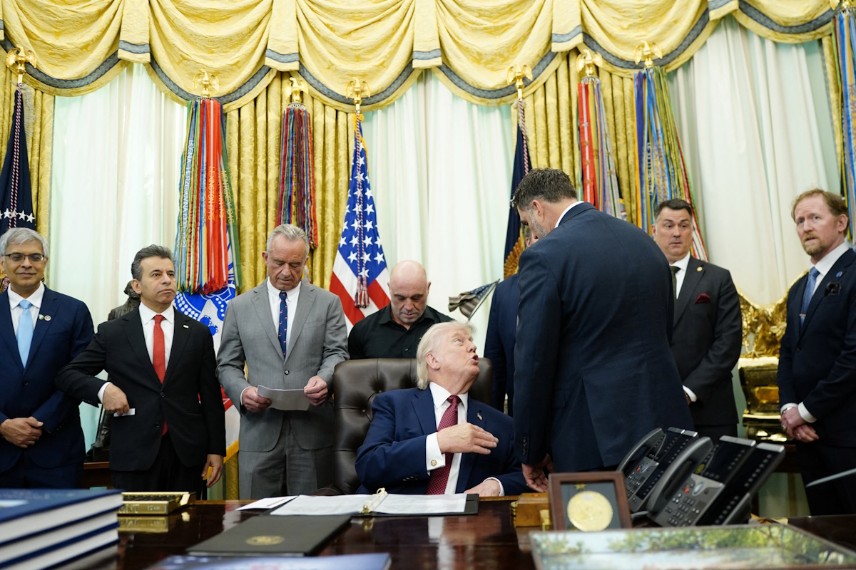 Τραμπ: Live η συνέντευξη τύπου από τον Λευκό Οίκο