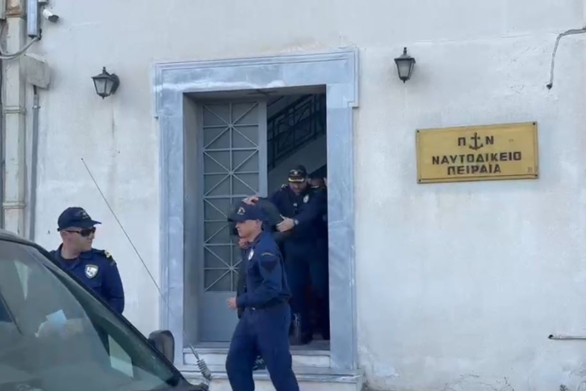 Αγιος Δημήτριος: Προθεσμία να απολογηθεί την Τρίτη έλαβε ο 20χρονος καθ' ομολογίαν δράστης