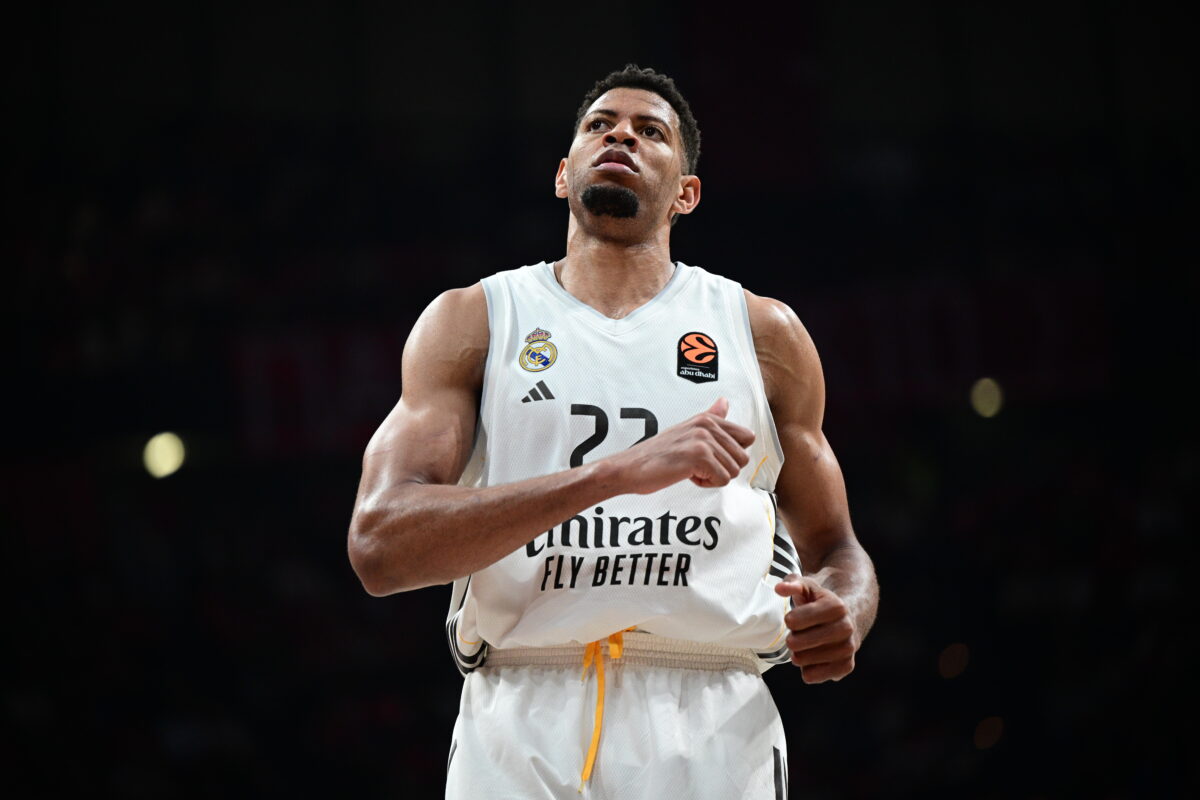 Πλήγμα με Έντι Ταβάρες στη Ρεάλ Μαδρίτης, χάνει τα πλέι οφ της Euroleague με Χάποελ Τελ Αβίβ