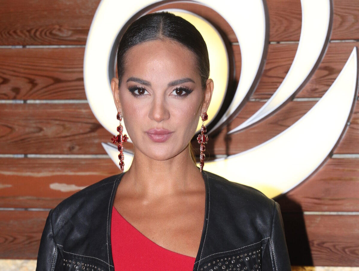 Η Ρία Ελληνίδου για το «μυστικό» της ομορφιάς της: Είναι ο στυλίστας μου και τα γεμιστά με κιμά